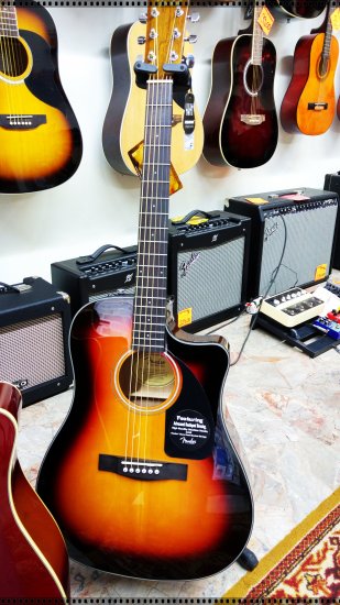 Fender CD-60 CE - Clicca l'immagine per chiudere